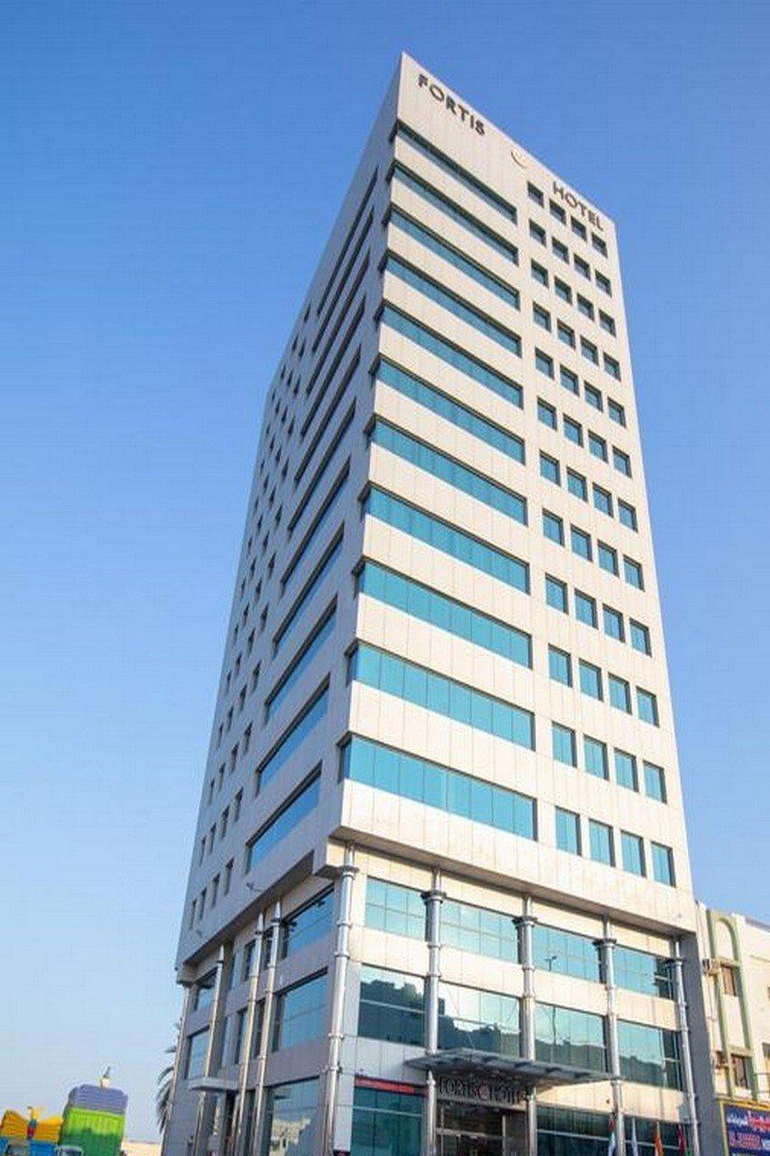 Fortis Hotel Fujairah Bagian luar foto
