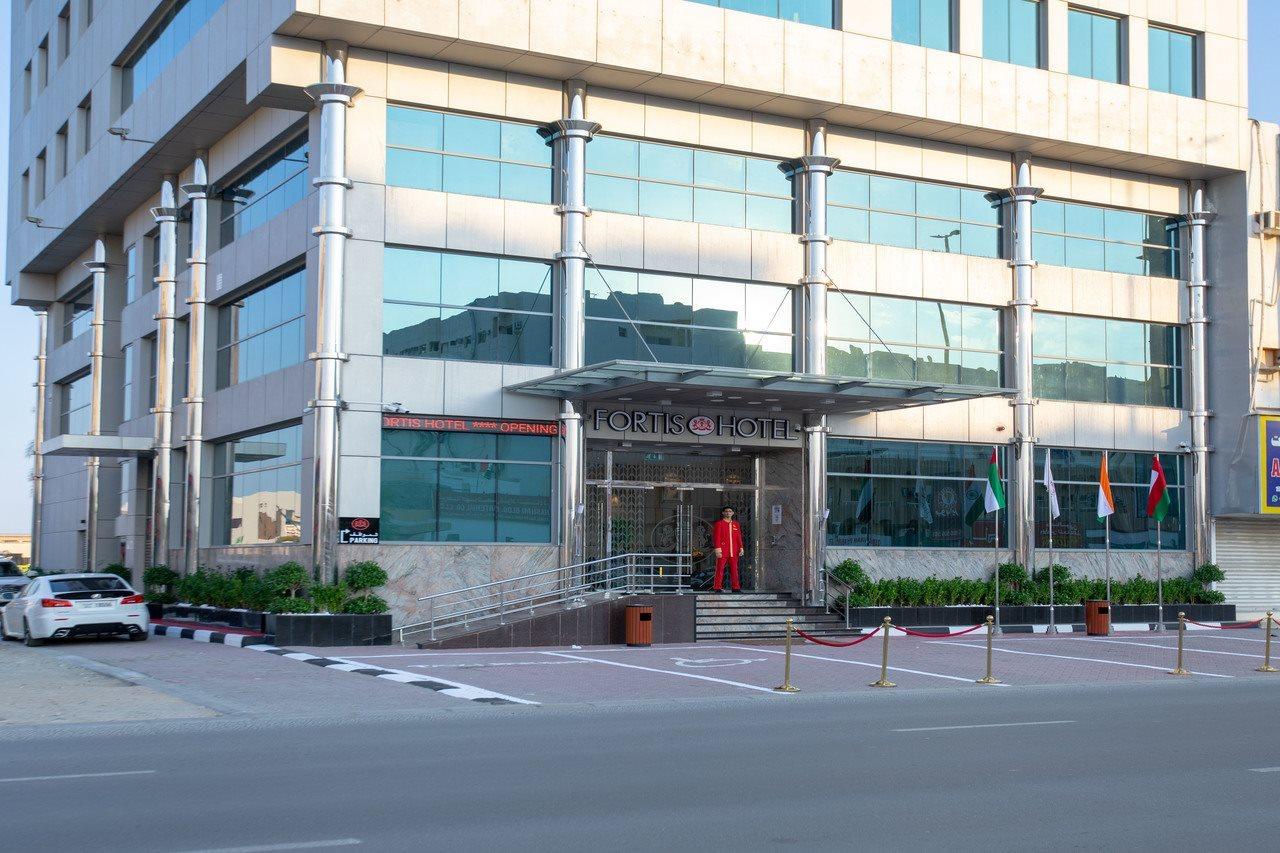 Fortis Hotel Fujairah Bagian luar foto