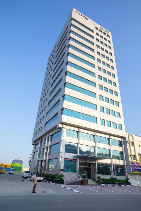 Fortis Hotel Fujairah Bagian luar foto