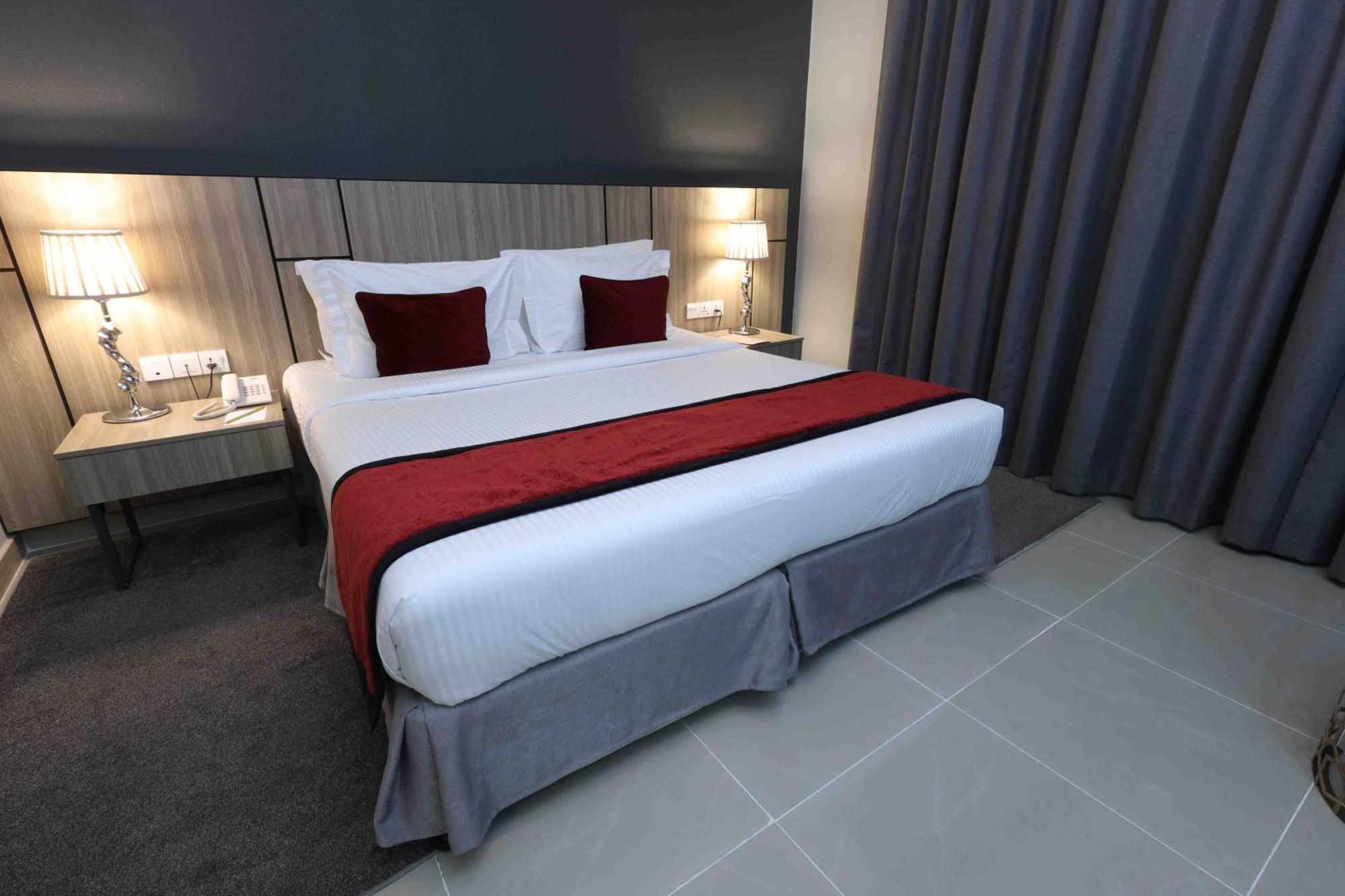 Fortis Hotel Fujairah Bagian luar foto