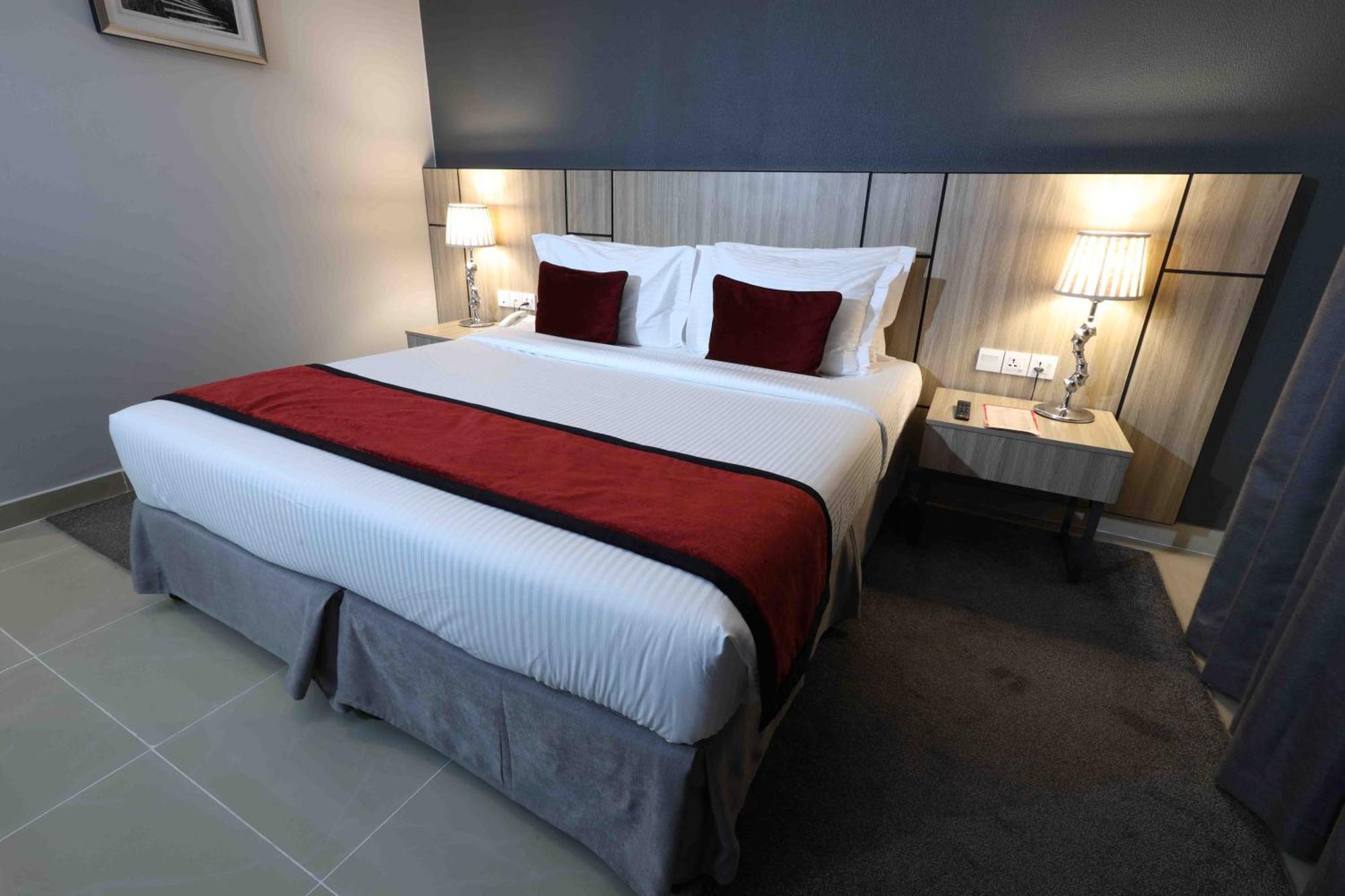 Fortis Hotel Fujairah Bagian luar foto