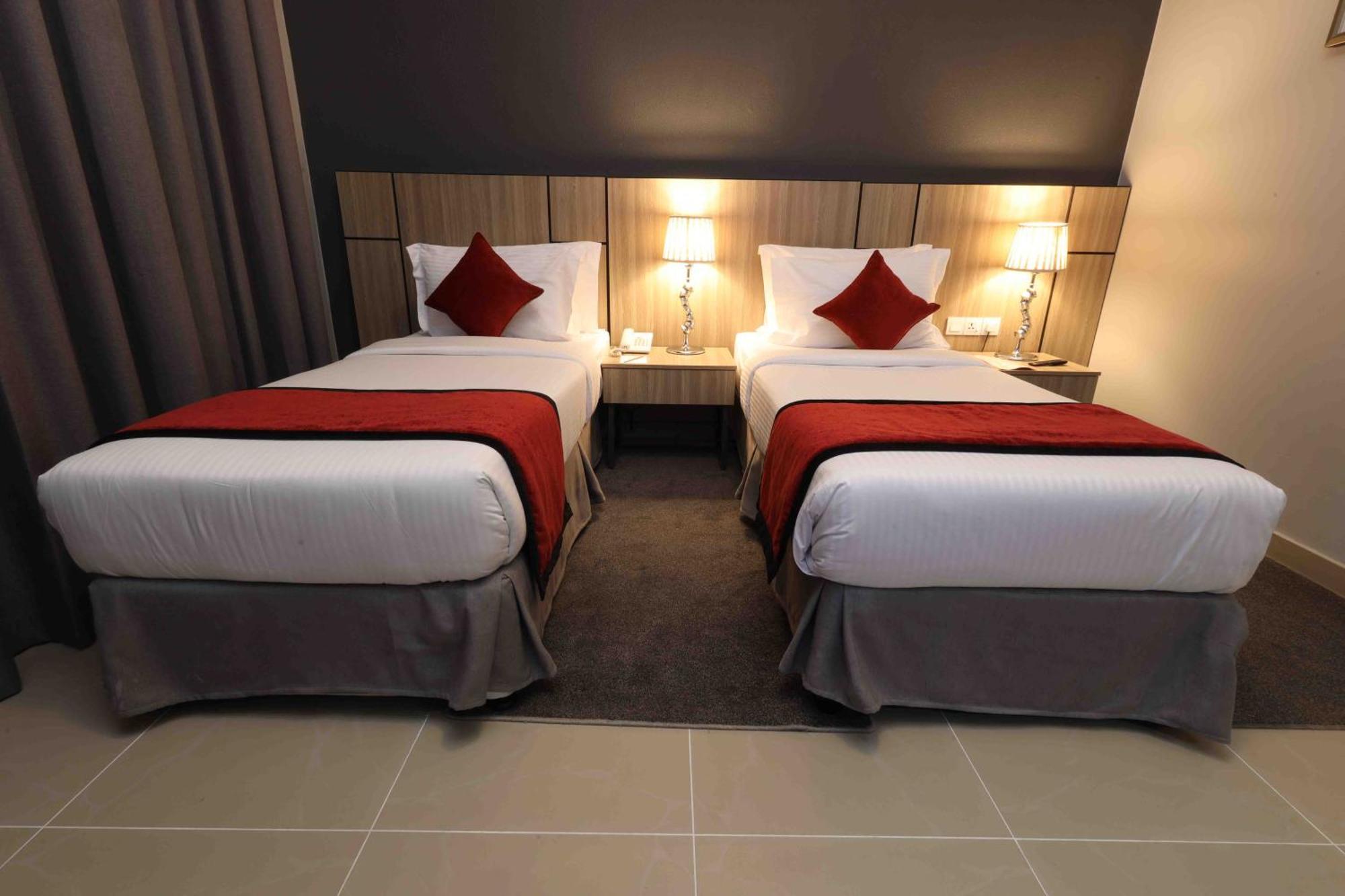 Fortis Hotel Fujairah Bagian luar foto